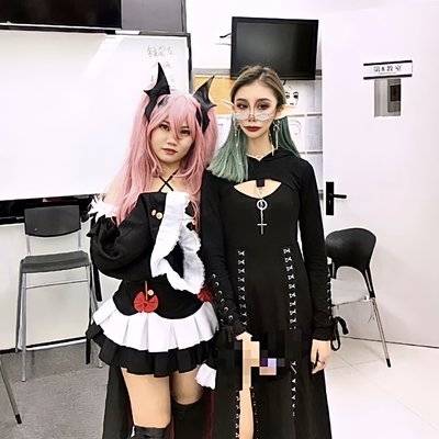 暗黑模特