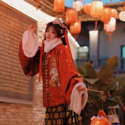 汉服模特