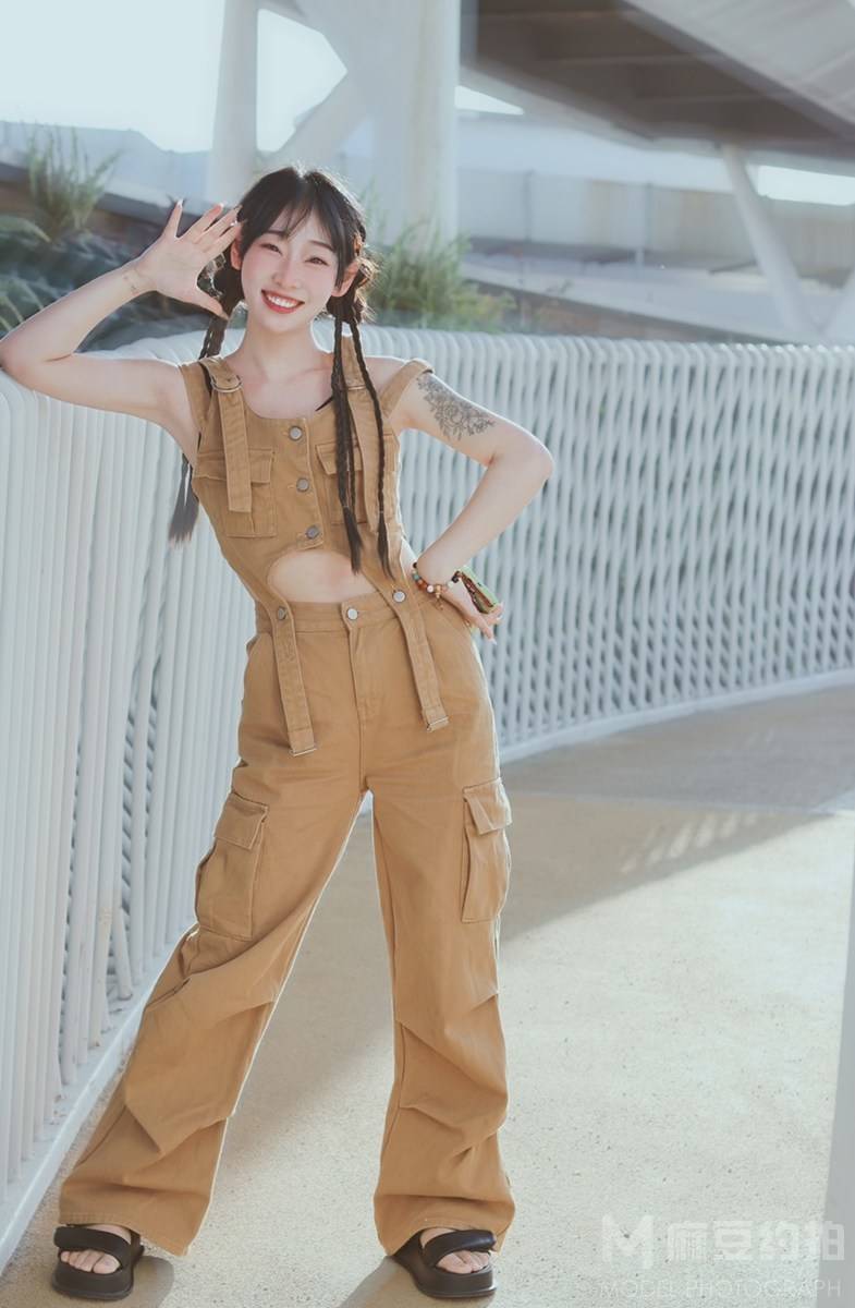 清新模特