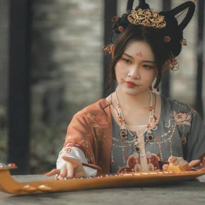 汉服模特