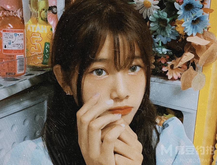 胶片模特