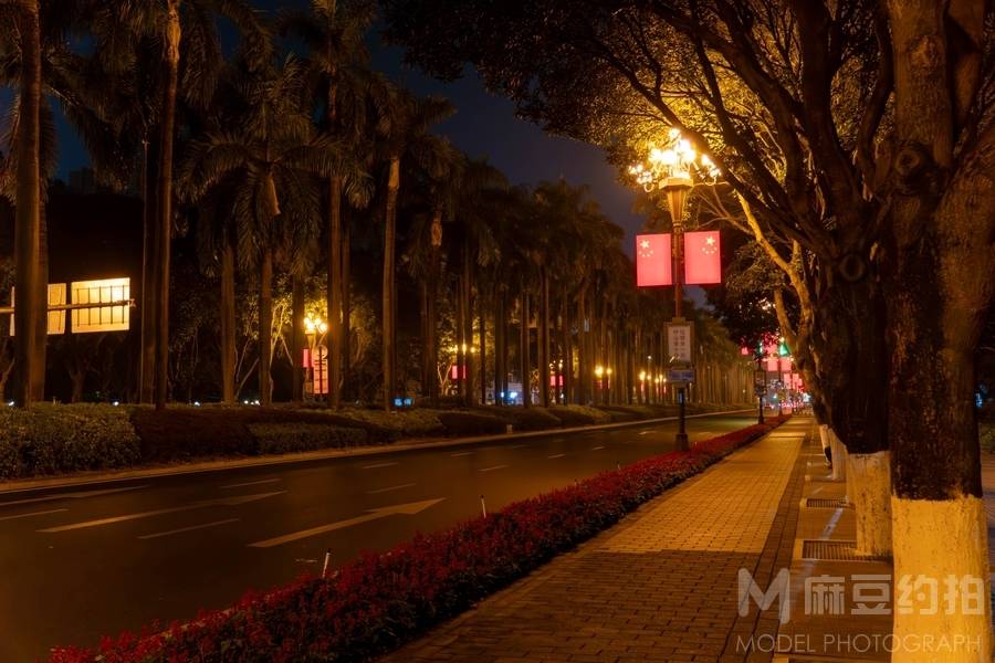 夜景模特