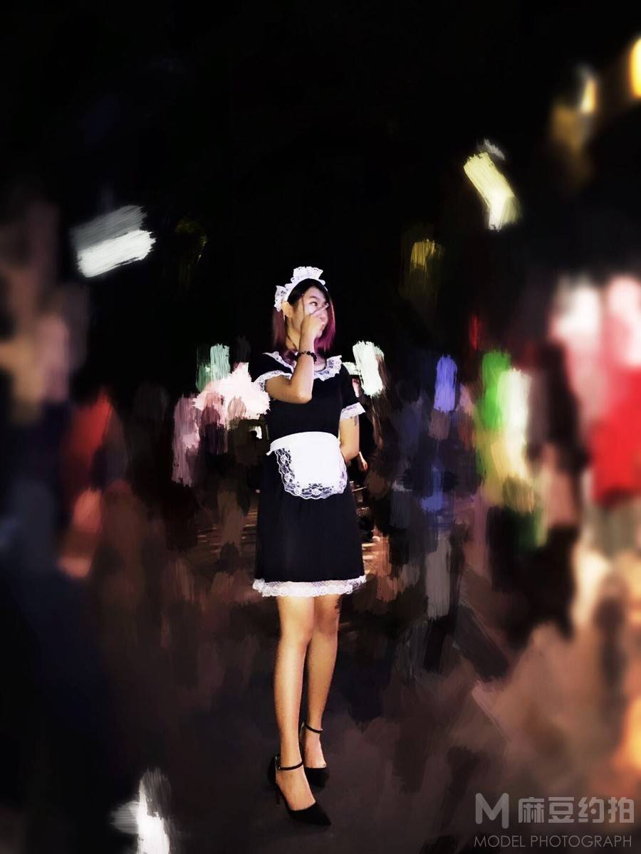 夜景模特