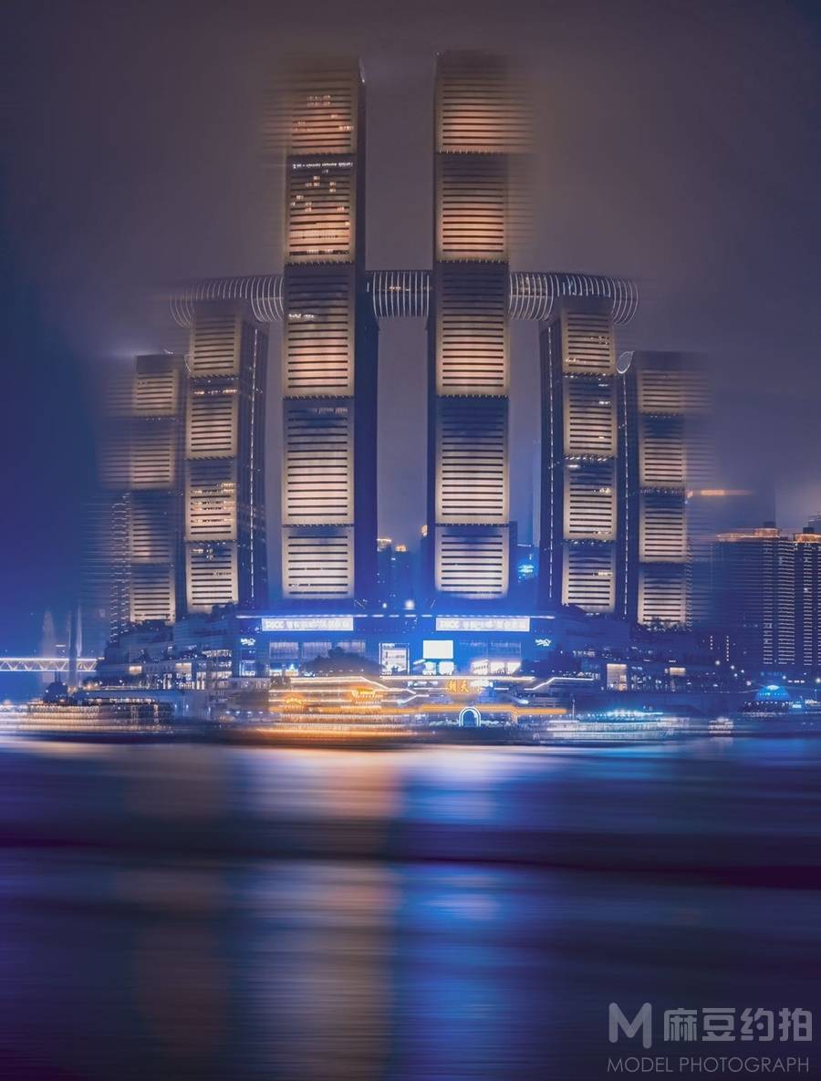夜景模特