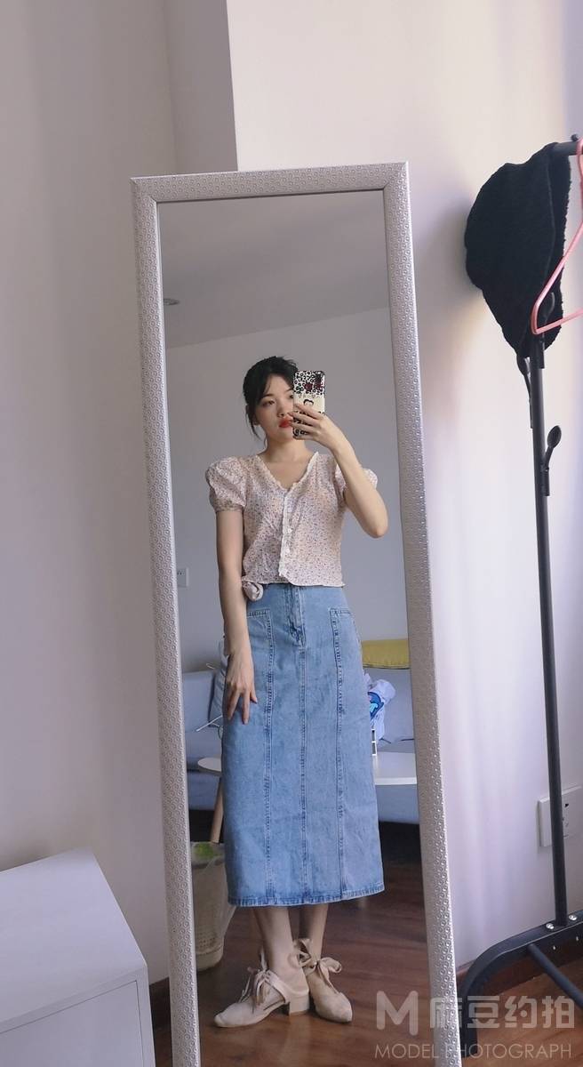 清新模特