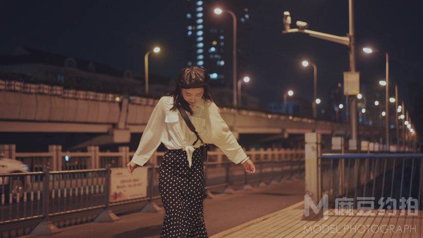 夜景模特