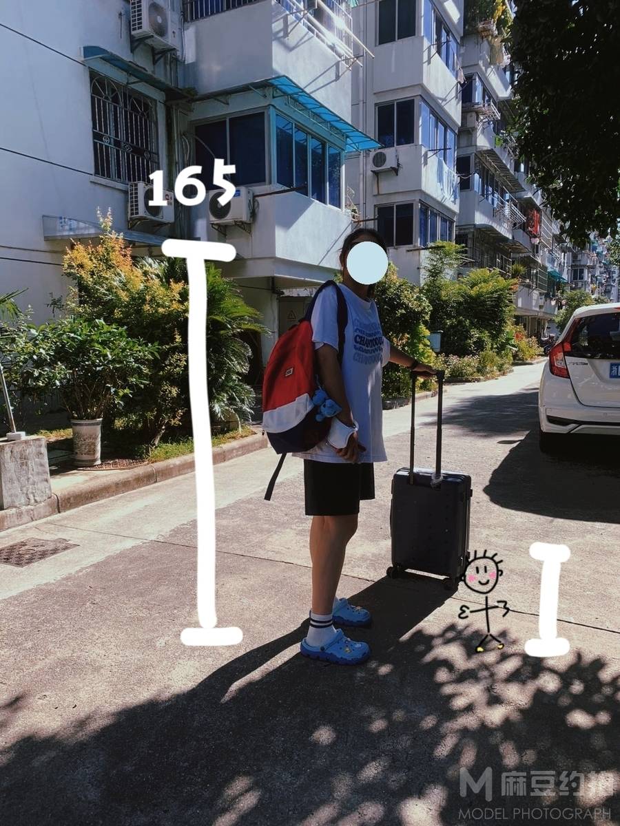 校园模特