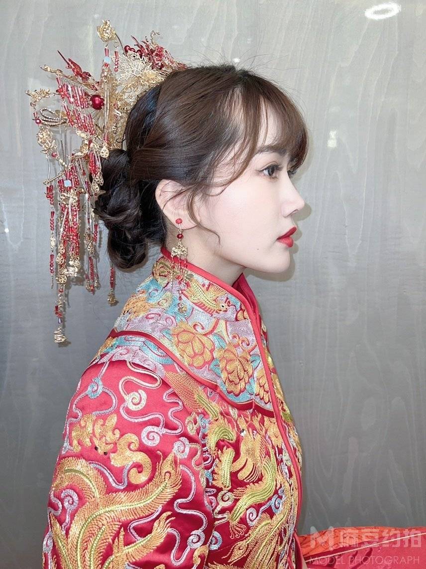 妆容模特