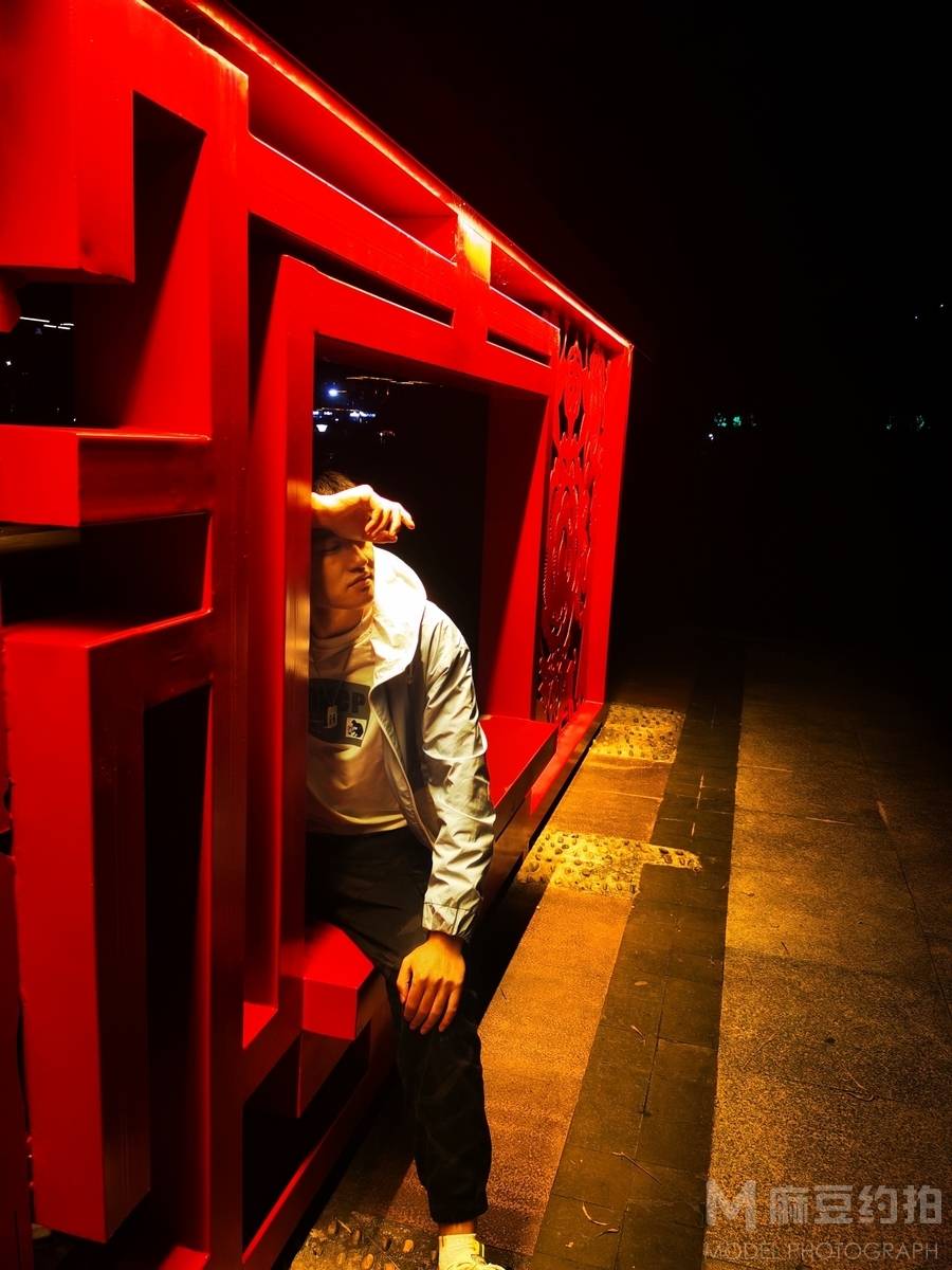 情侣模特