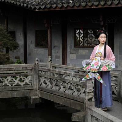 汉服模特