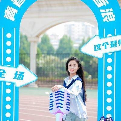 校园模特