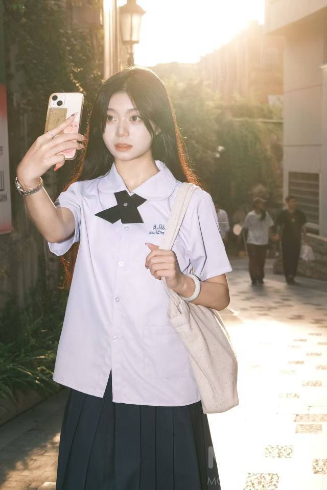 民国模特