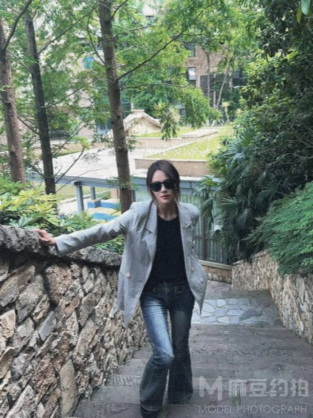 清新模特