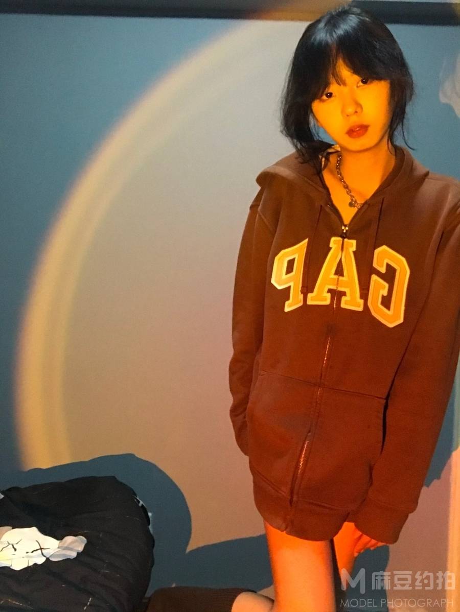 胶片模特