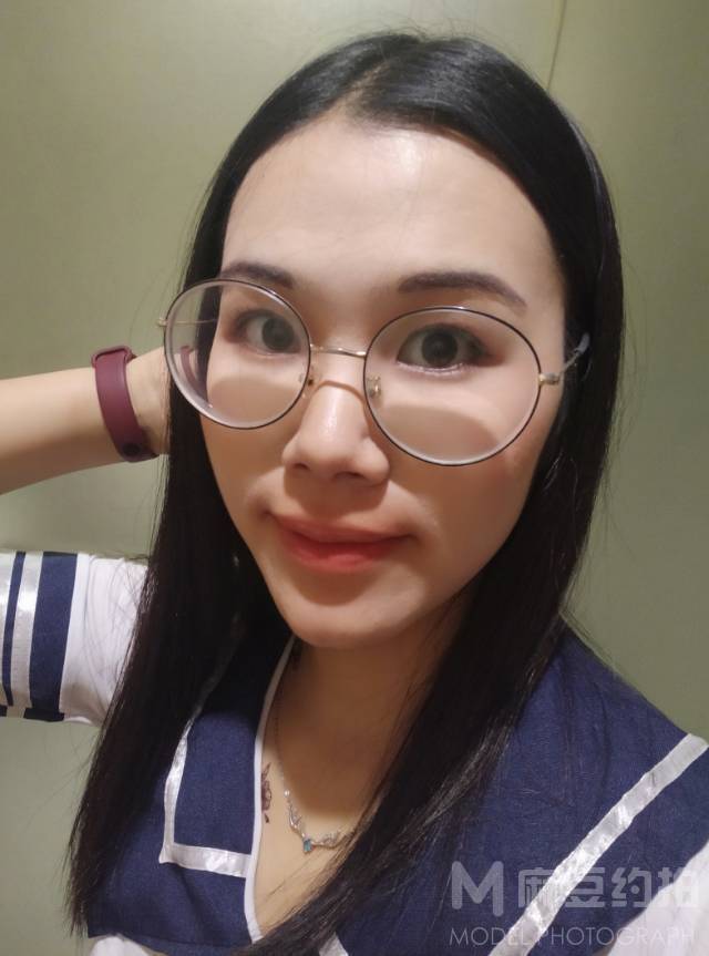纪实模特