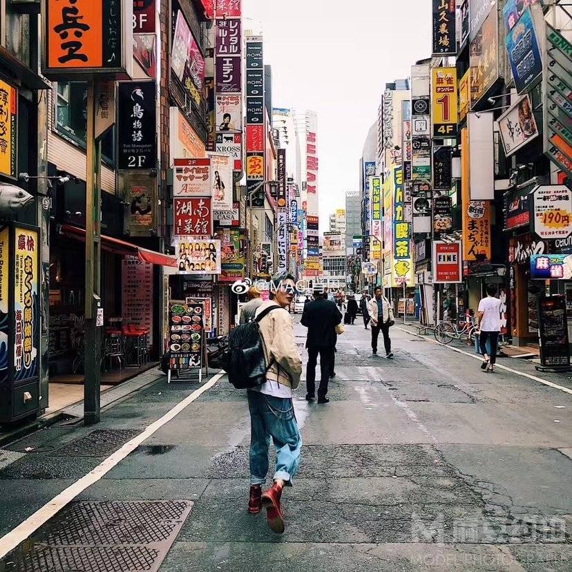 暗黑模特