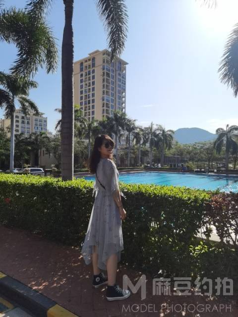 校园模特