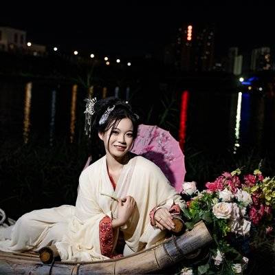 夜景模特