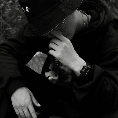 黑白模特