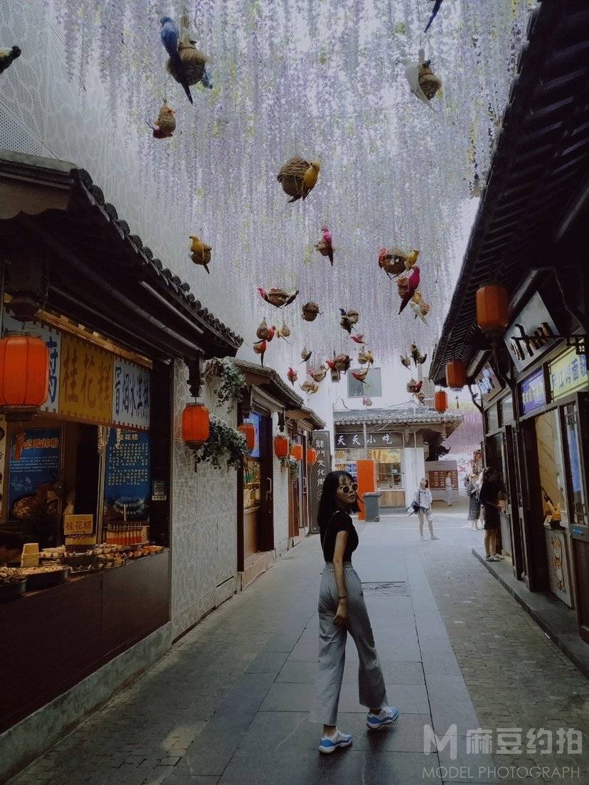 纪实模特