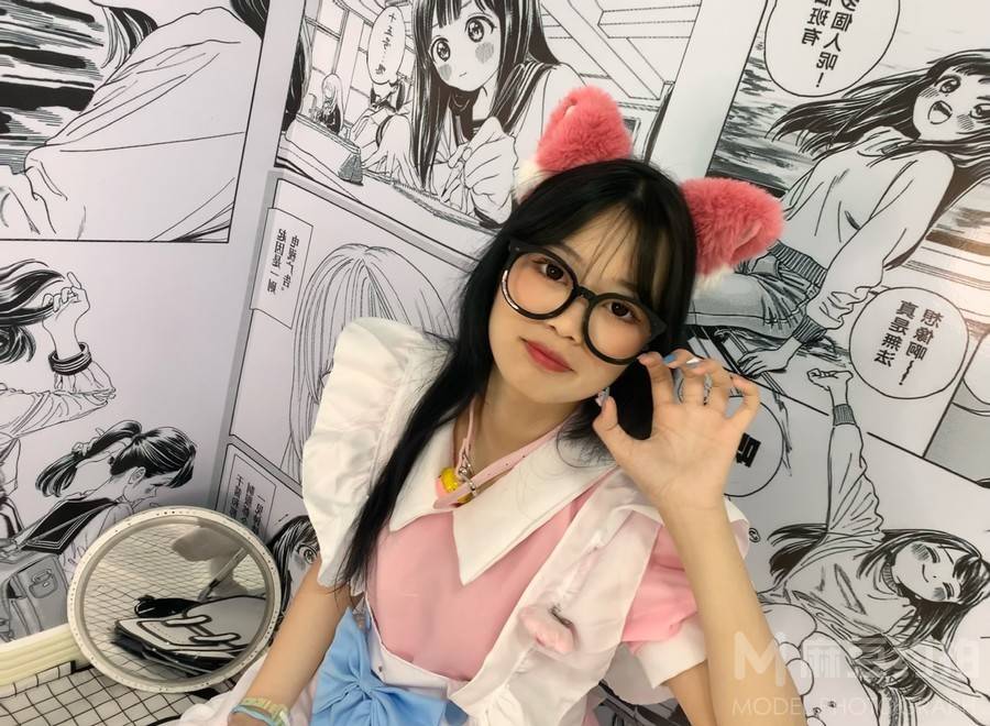 校园模特