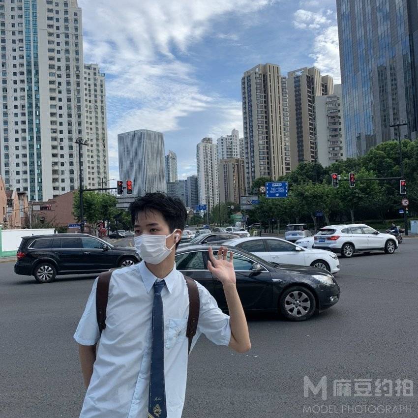 校园模特