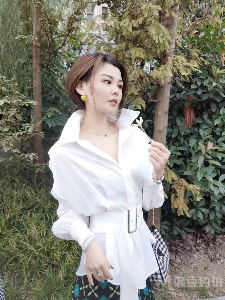 纪实模特