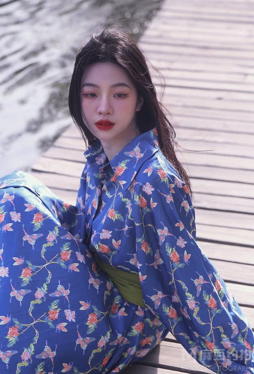胶片模特