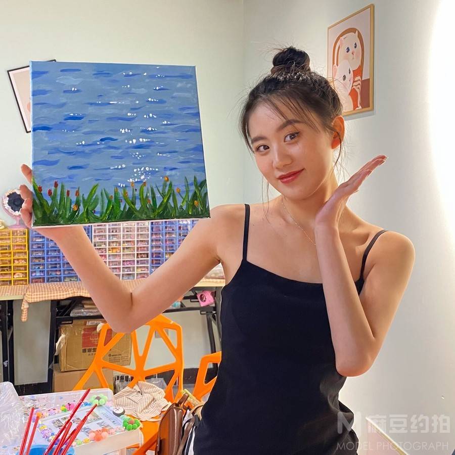 妆容模特