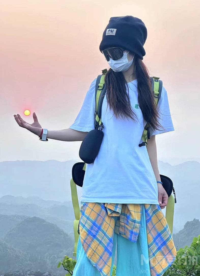 清新模特