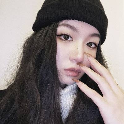 黑白模特