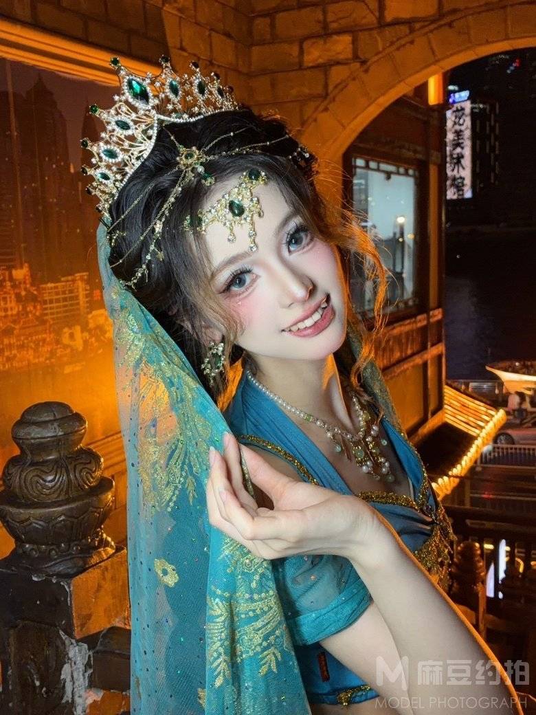 妆容模特