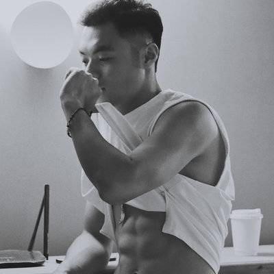 黑白模特