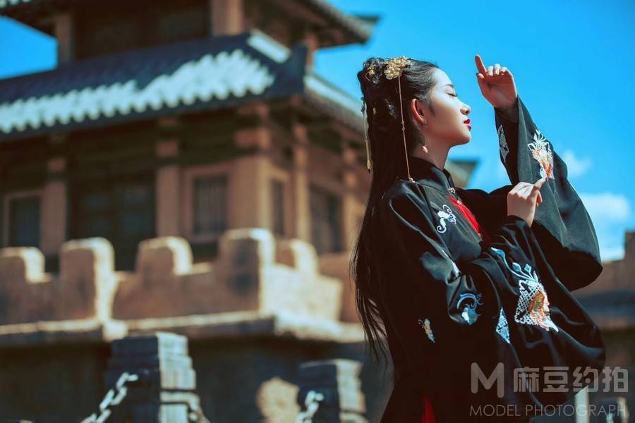 民国模特
