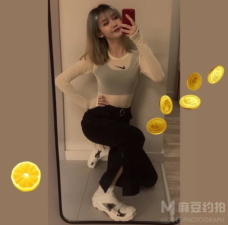 夜景模特