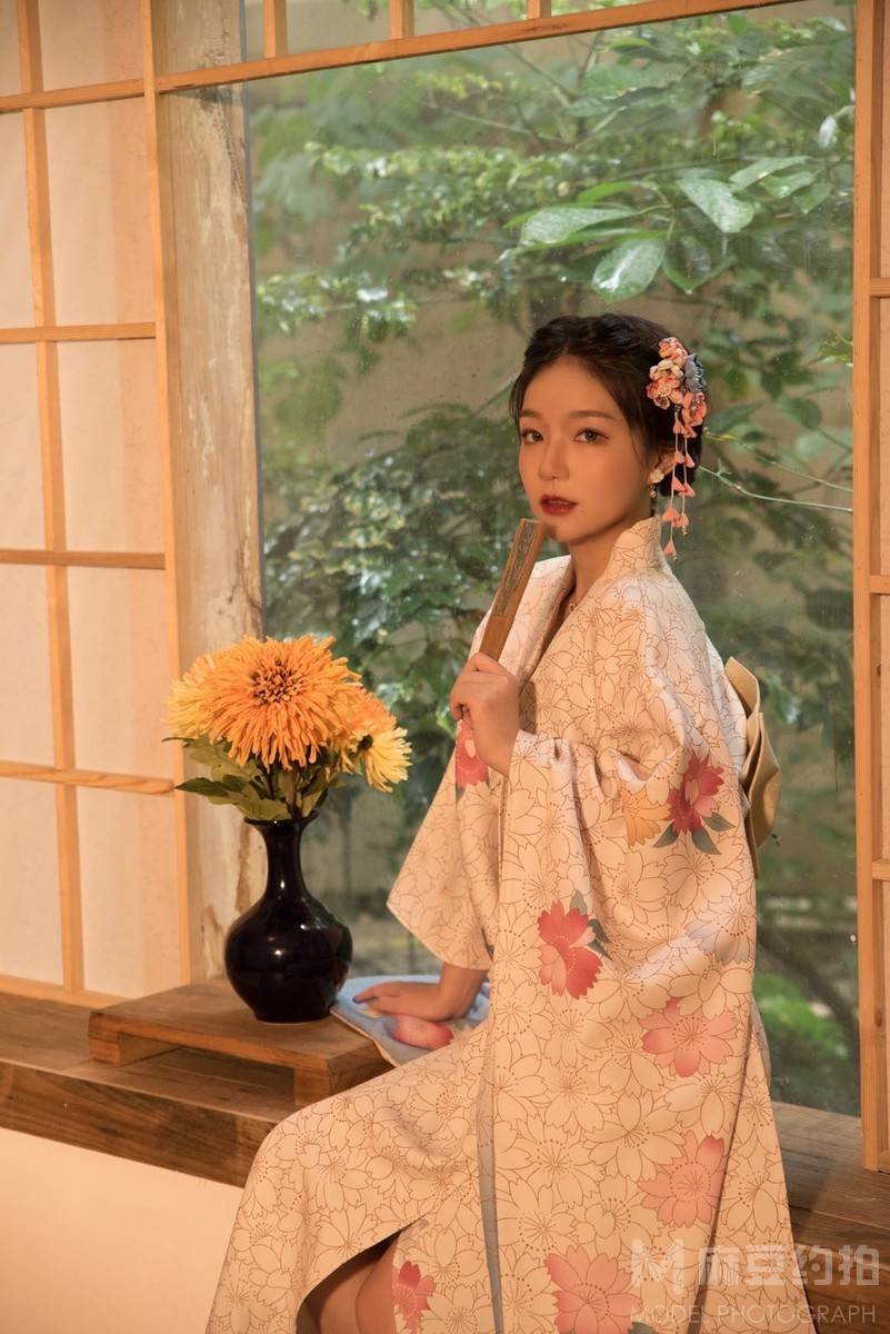 和服模特