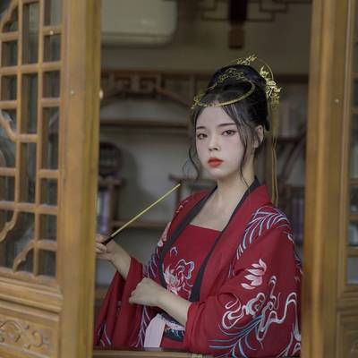 汉服模特