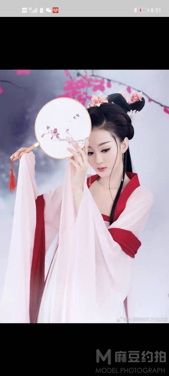 汉服模特