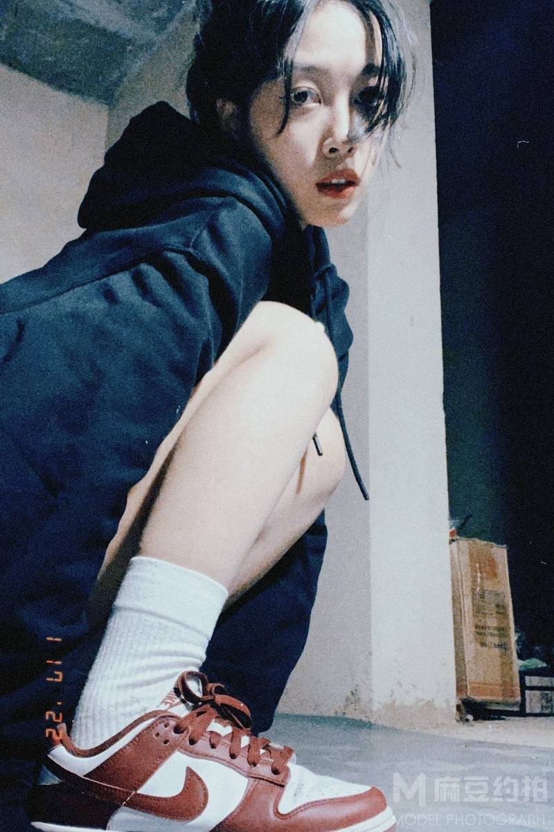 胶片模特