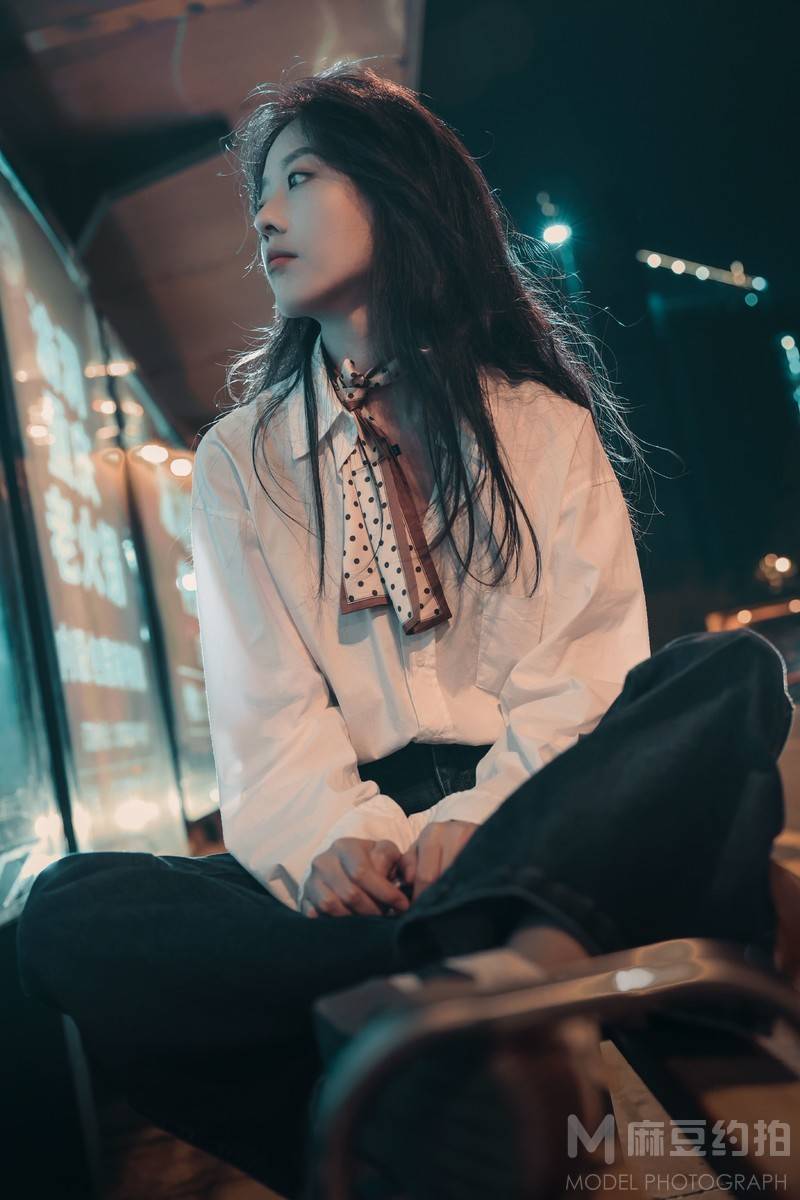 夜景模特