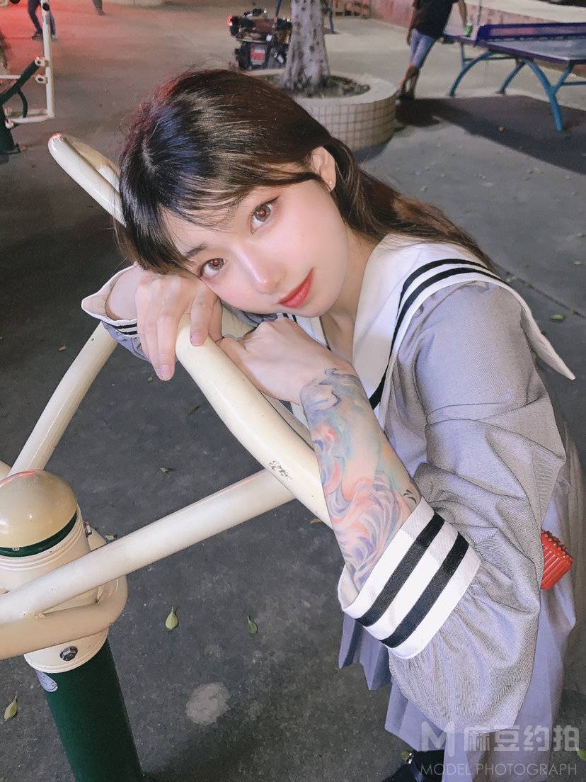 校园模特