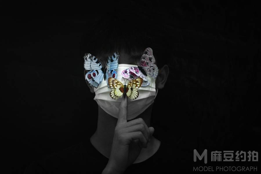 黑白模特