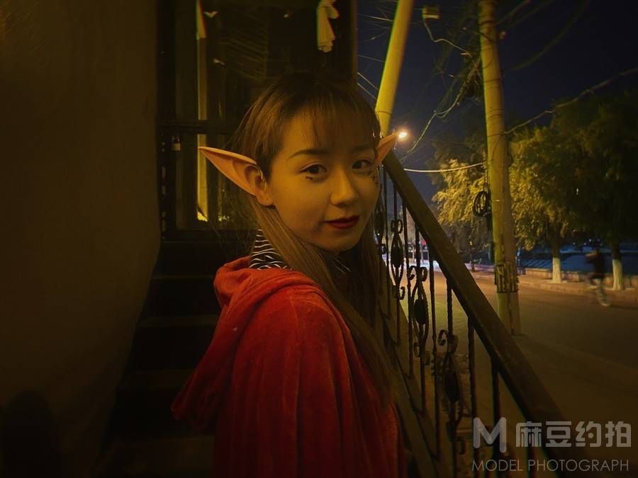 黑白模特