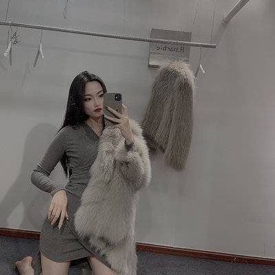 黑白模特