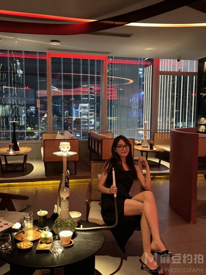 胶片模特