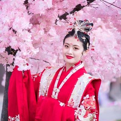 汉服模特