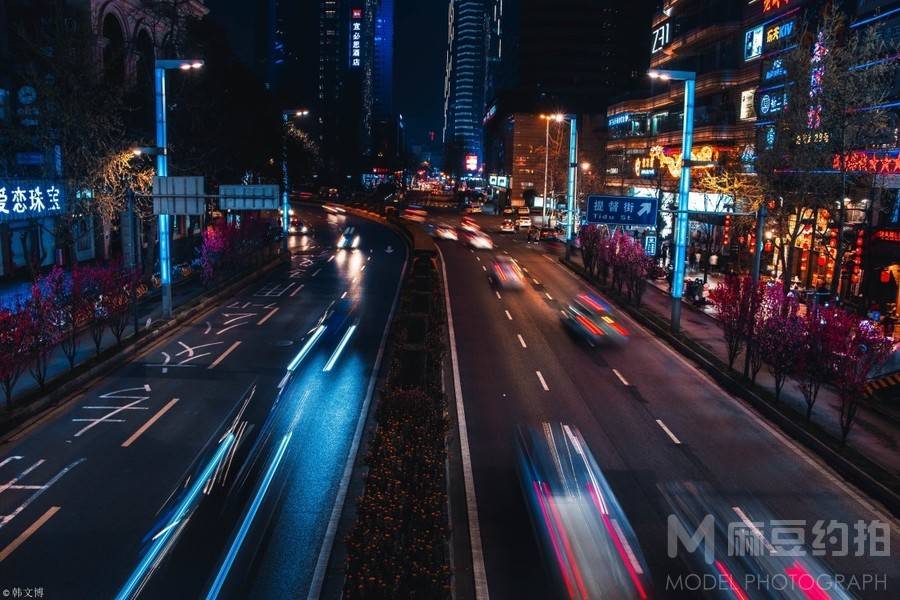 夜景模特