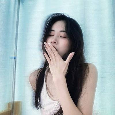 黑白模特