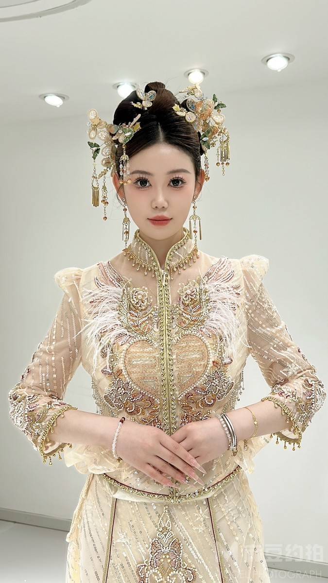 妆容模特