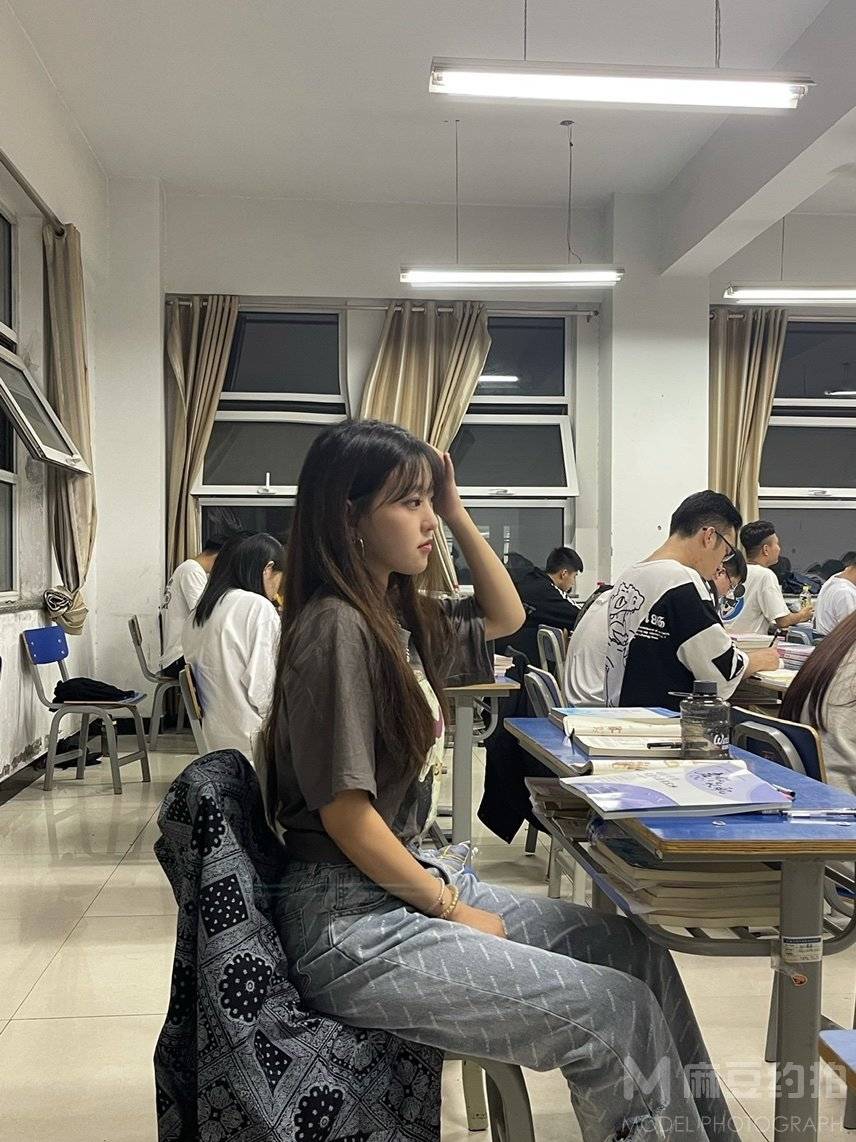 情侣模特